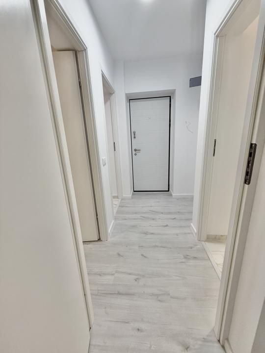 Apartament 2 camere mansarda Militari Residence – fotografia 5 din 6