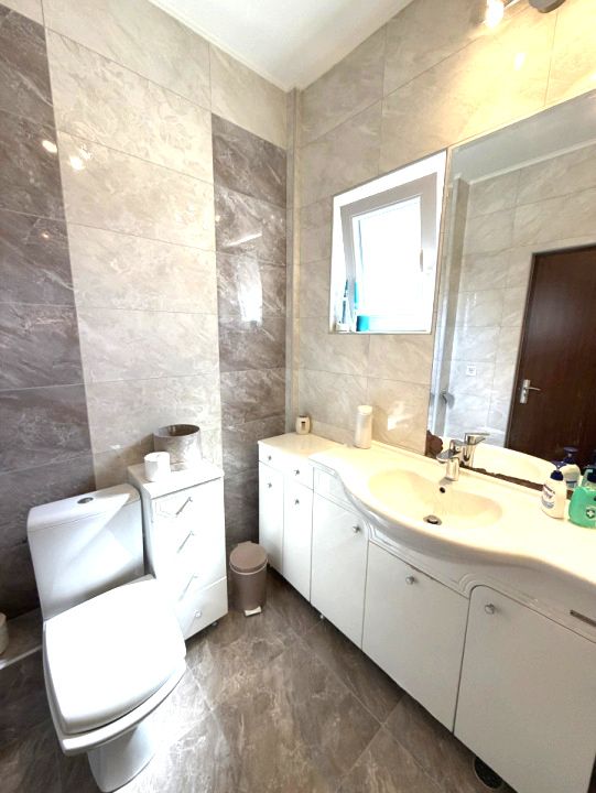 APARTAMENT 3 CAMERE | BLOC NOU | CENTRU | 2 BĂI | BALCON | BOXA | PARCARE | – fotografia 4 din 16