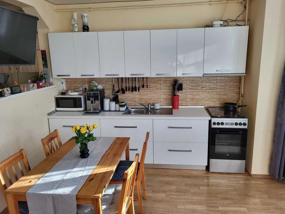 Apartament de vanzare 2 camere 45 mp zona Floresti Tineretului – fotografia 2 din 7