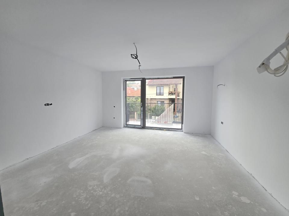 Casa individuală spațioasă cu garaj, D+P+E, 210mp utili, Dâmbul Rotund – fotografia 13 din 19