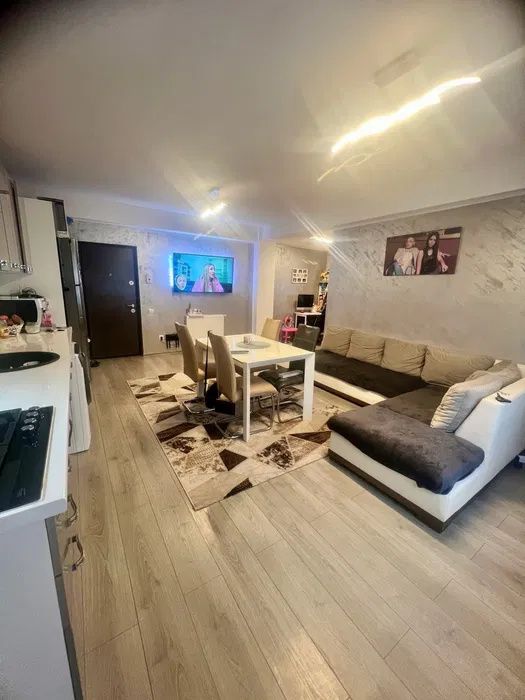 Apartament de vanzare 2 camere,Zona Floresti – fotografia 1 din 4