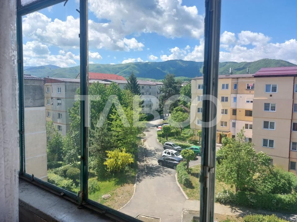 Comision 0% Apartament 40 mp 2 camere decomandate balcon Cisnadie – fotografia 12 din 18