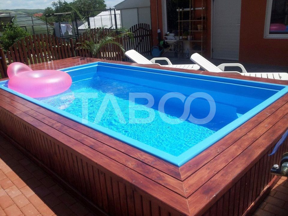 Vila cu piscina de vanzare in Sebes zona centrala – fotografia 18 din 23