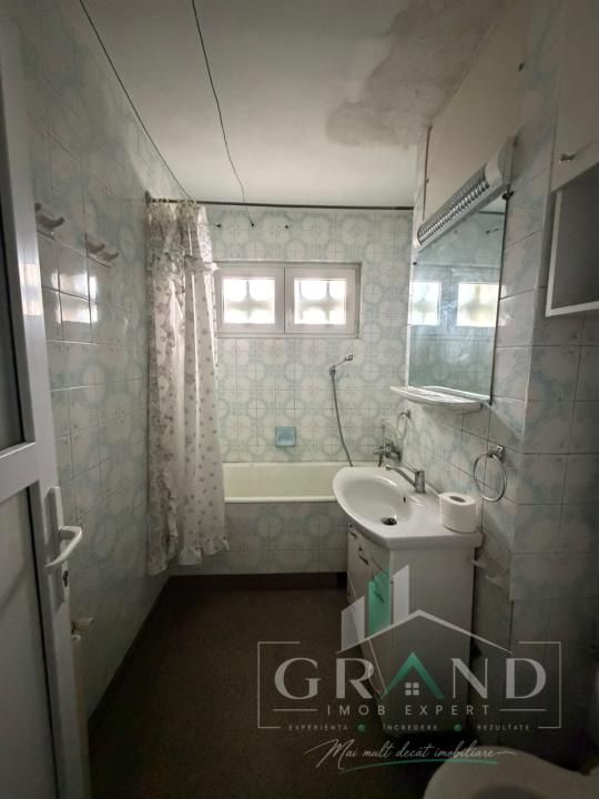 3 CAMERE DECOMANDAT |  BALCON | GARAJ | PIVNIȚĂ | CENTRALĂ PROPRIE | MĂNĂȘTUR – fotografia 10 din 18