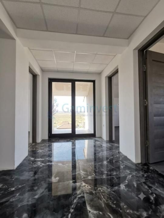 Casa de vanzare cu priveliste spre lac, in Paleu, Bihor – fotografia 11 din 23