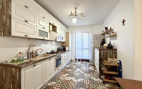 Triplex modern, 110 mp utili, perete dublu, 206 mp teren - Dumbravita