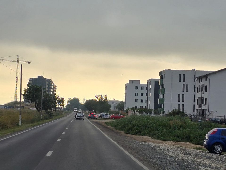 Teren de vanzare in Lazu – fotografia 12 din 14