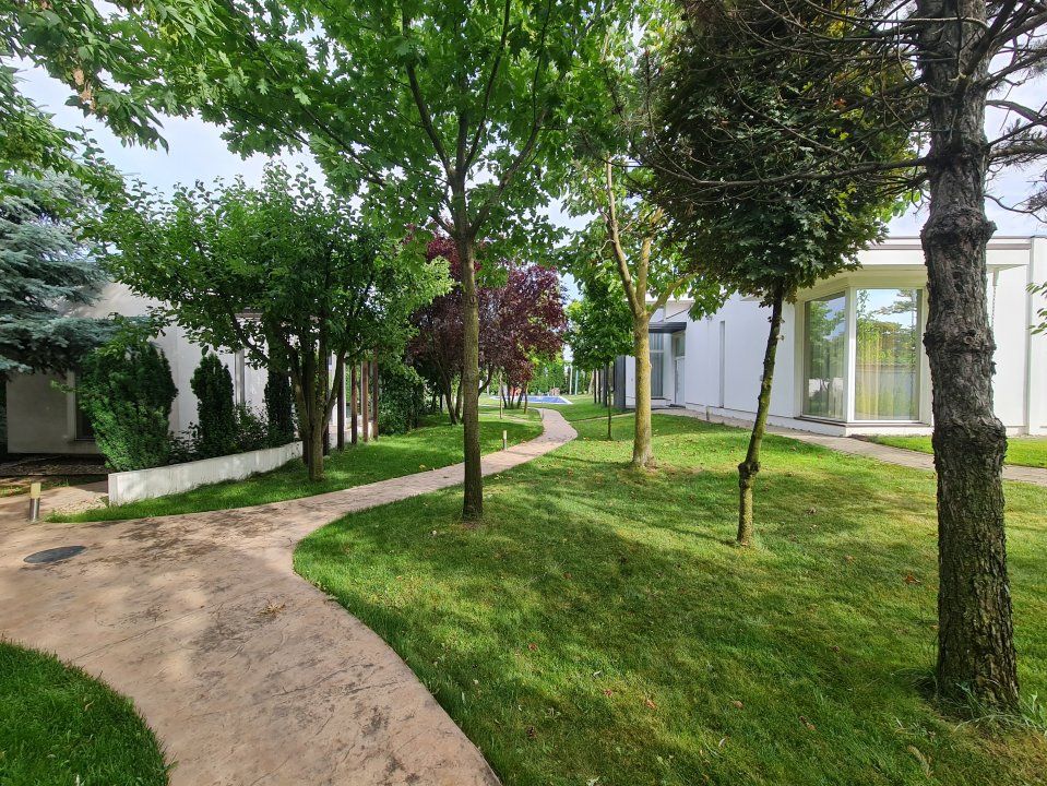 Private Estate lângă București | Vilă, Piscină & Sport Court – fotografia 32 din 48