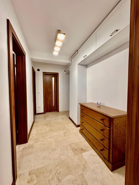Apartament 2 camere de vanzare in zona City Park Mall – Tomis III | Renovat 2025 – fotografia 5 din 20