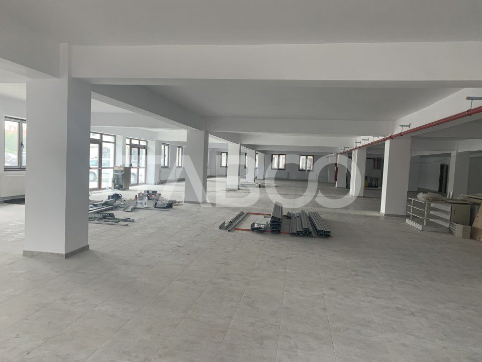 Spatiu comercial de inchiriat de 600 mp zona Centrala in Sibiu – fotografia 1 din 17