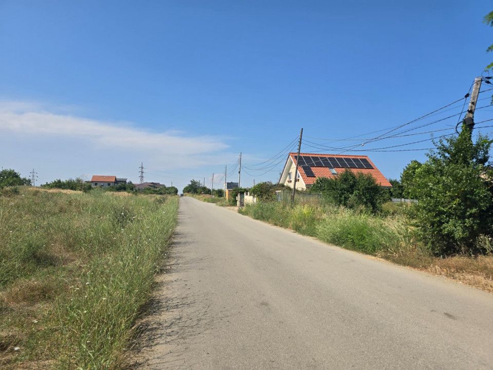 Teren de vanzare in Lazu – fotografia 3 din 9
