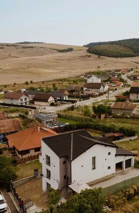 Casă individuală 190 mp utili, teren 600 mp-Dezmir – fotografia 6 din 8