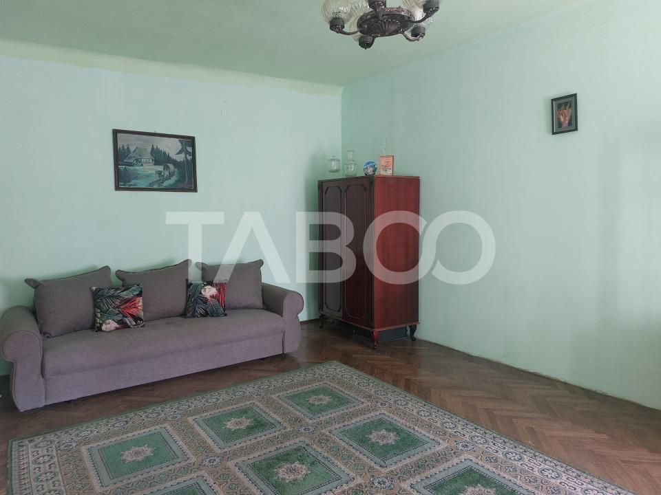 COMISION 0% Apartament 88 mp 3 camere pivnita gradina central Cisnadie – fotografia 3 din 27