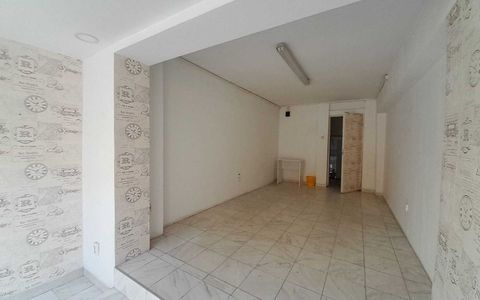 Spatiu comercial 30 mp. de inchiriat in Alba Iulia zona CETATE -Piata Bulevard