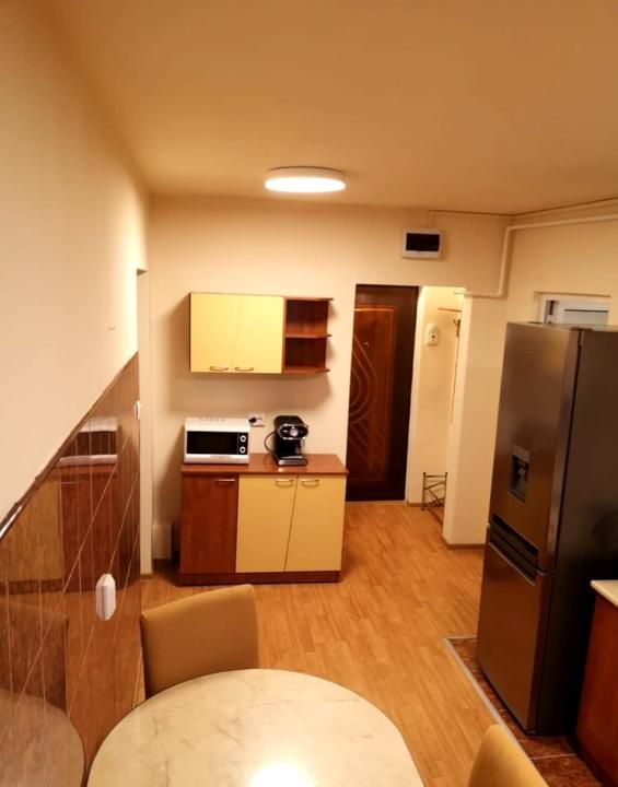 Apartament 2 camere, 50mp+balcon, LIFT, mobilat complet, zona pod Calvaria! – fotografia 2 din 8