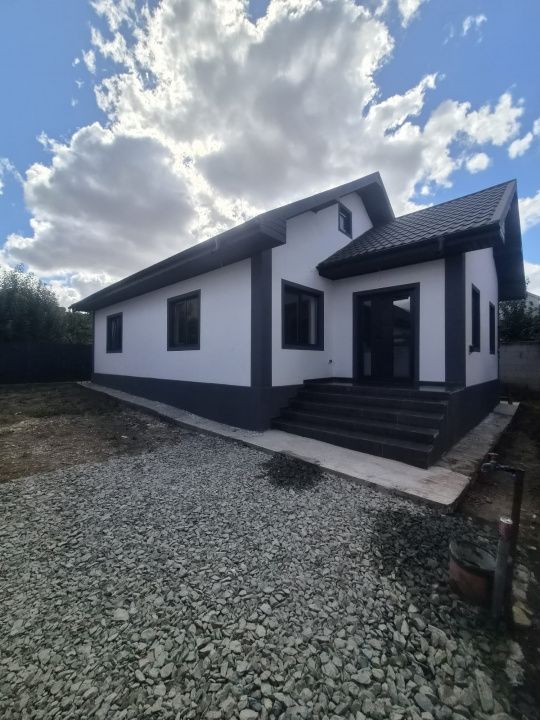 Oportunitate! Zona deosebita casa la sol, 3 camere, posibilitate M, Valu lui Tr! – fotografia 1 din 8