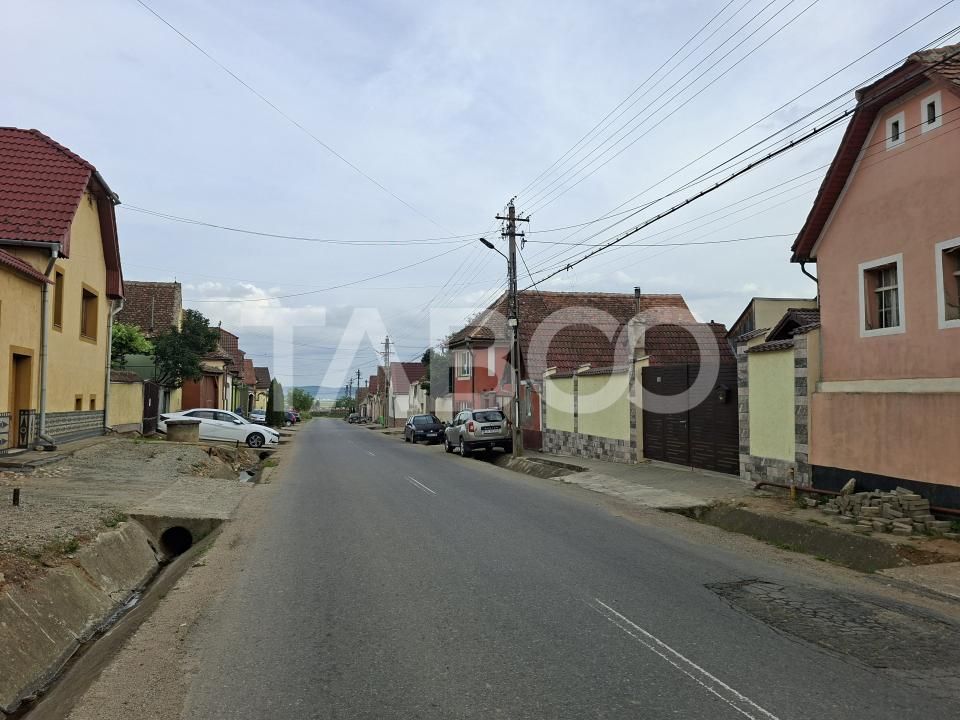 Casa individuala de vanzare in Poplaca -acces auto si strada asfaltata – fotografia 5 din 16
