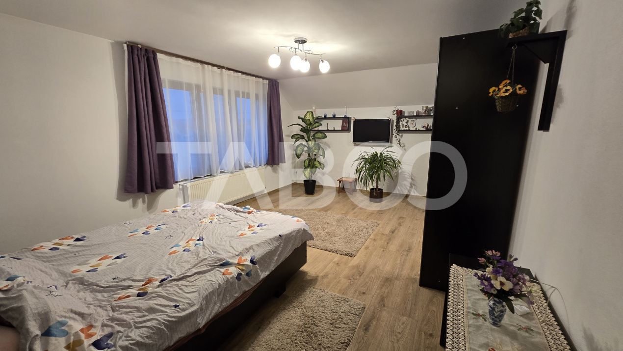 Casa de vanzare in zona Piata Cluj - 5 camere si 477mp de teren – fotografia 3 din 16