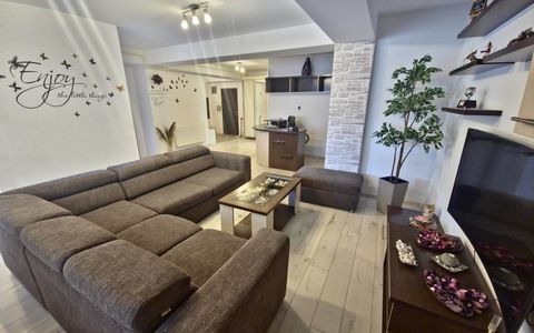 Compozitorilor apartament 3 camere Decomandat suprafata totala de 114 mp