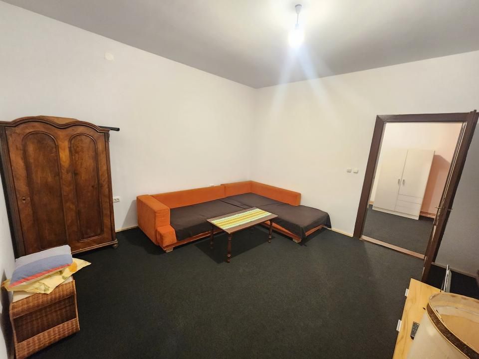 Închiriez apartament cu 2 camere în zona Modern – fotografia 4 din 6