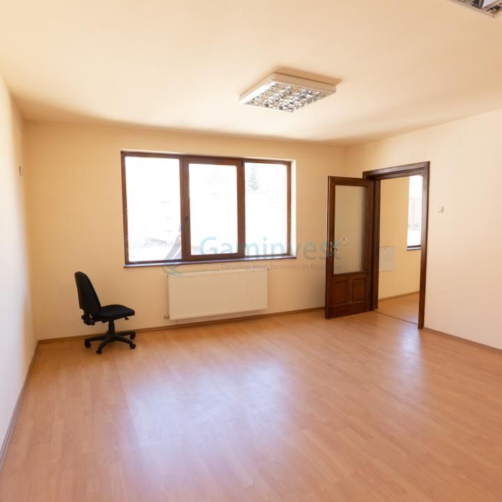 Cladire de inchiriat in Oradea, 382 mp cu 3 nivele, multifunctionala – fotografia 12 din 29