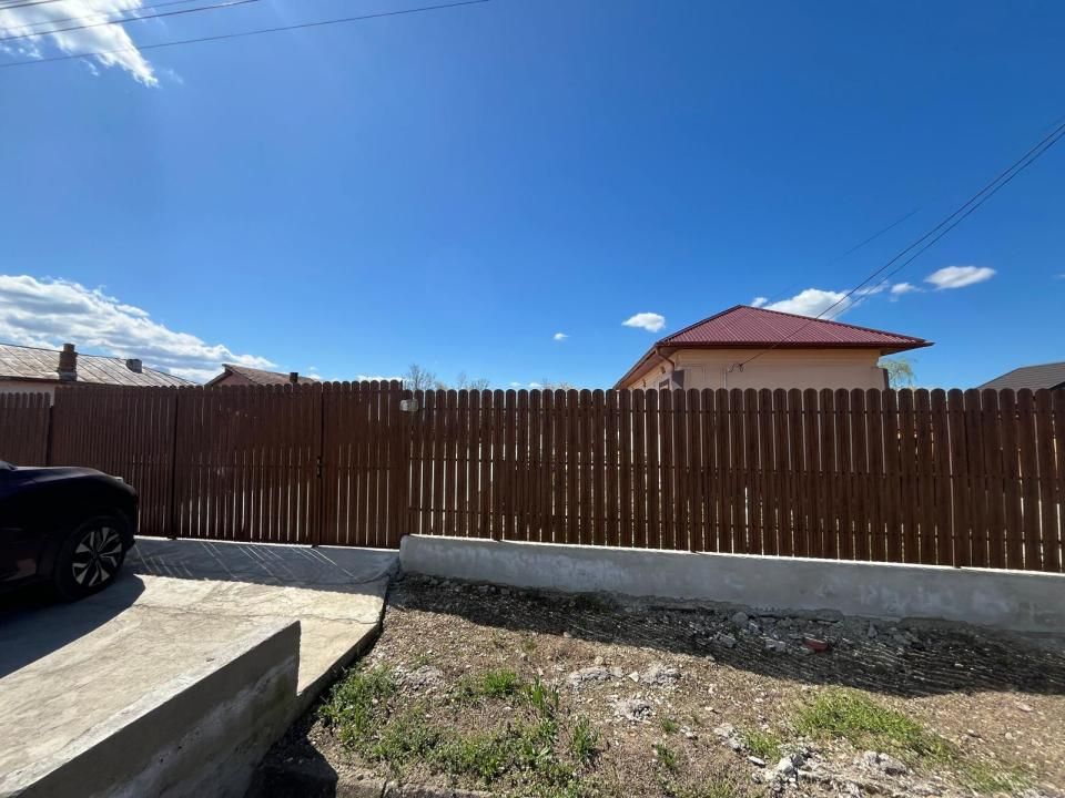 Casa parter + anexa si 2 bai cu 880 mp teren in Brosteni Dambovita – fotografia 16 din 20