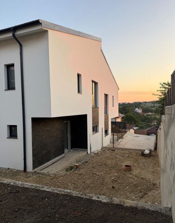 Casă duplex P+E, 4 camere, 120mp-Dezmir – fotografia 4 din 8