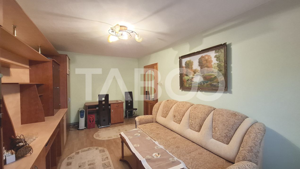 Apartament 3 camere de vanzare decomandat 58 mp zona Valea Aurie Sibiu – fotografia 2 din 11