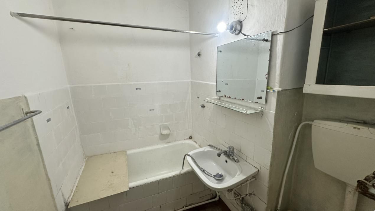 Apartament 3 camere, etaj intermediar. Craiovei, Pitești – fotografia 4 din 7