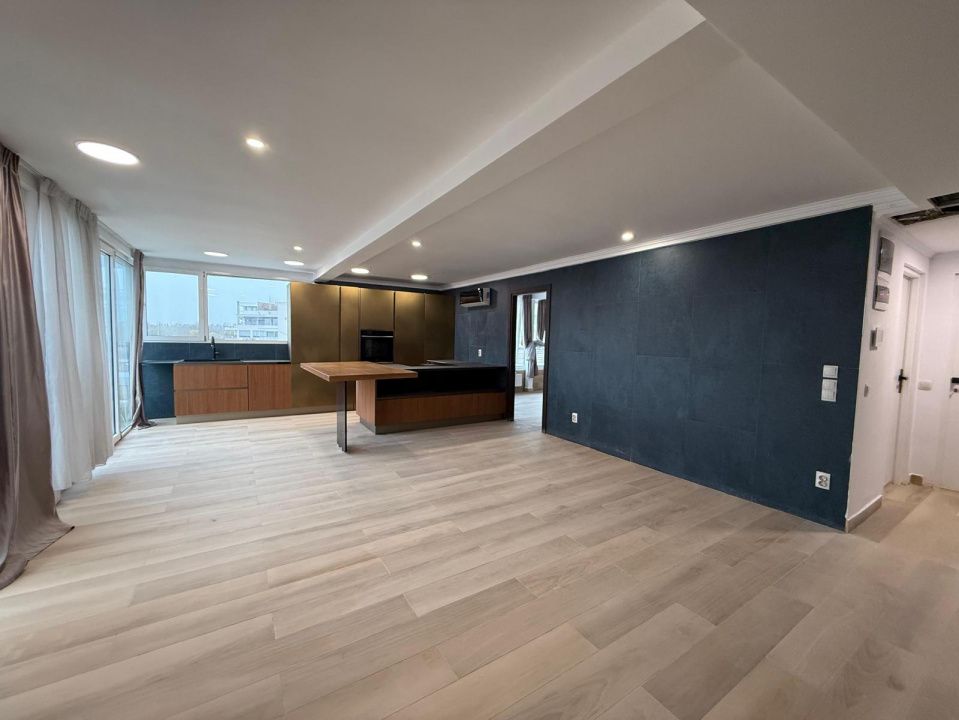 Penthouse - Spatiu birou premium cu terasă panoramică- Soseaua Nordului – fotografia 2 din 6