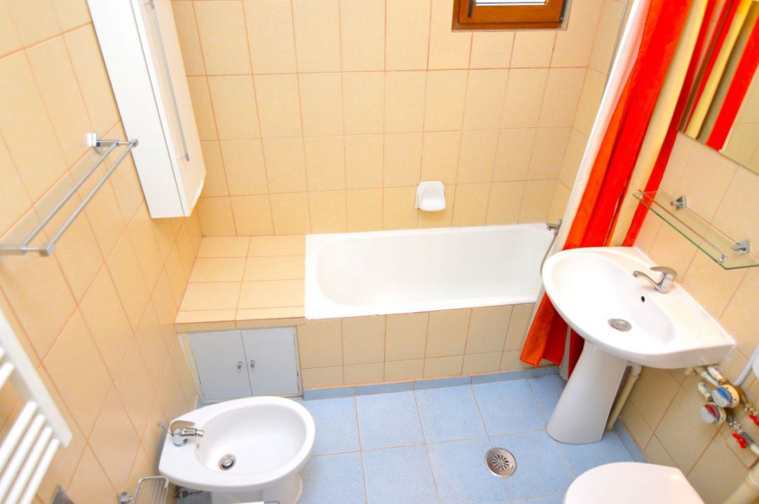 INCHIRIERE APARTAMENT 3 CAMERE UNIRII – TRAIAN – fotografia 18 din 25