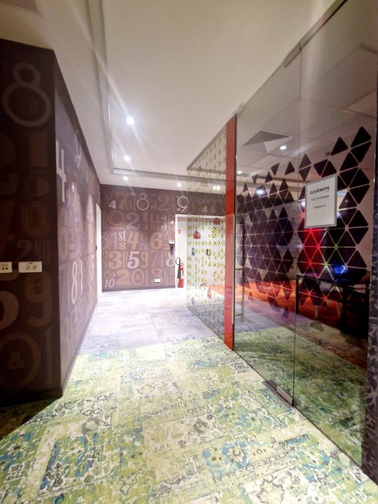 Spatiu comercial sau pentru birouri – fotografia 9 din 25