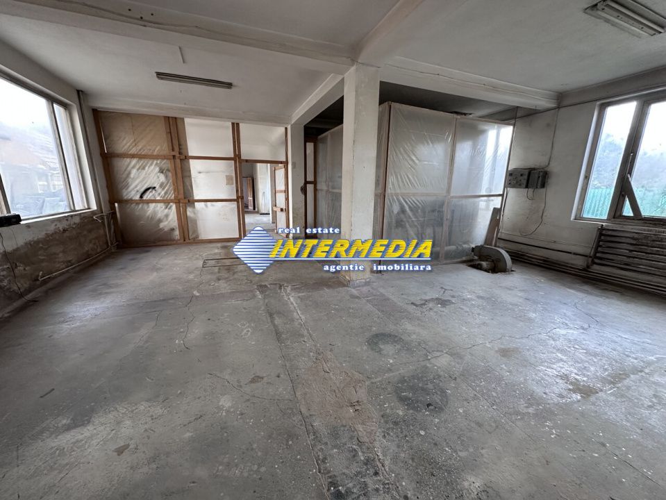 HALA DE INCHIRIAT I CENTRU I  SUPRAFATA 250 MP I ALBA IULIA I – fotografia 2 din 9