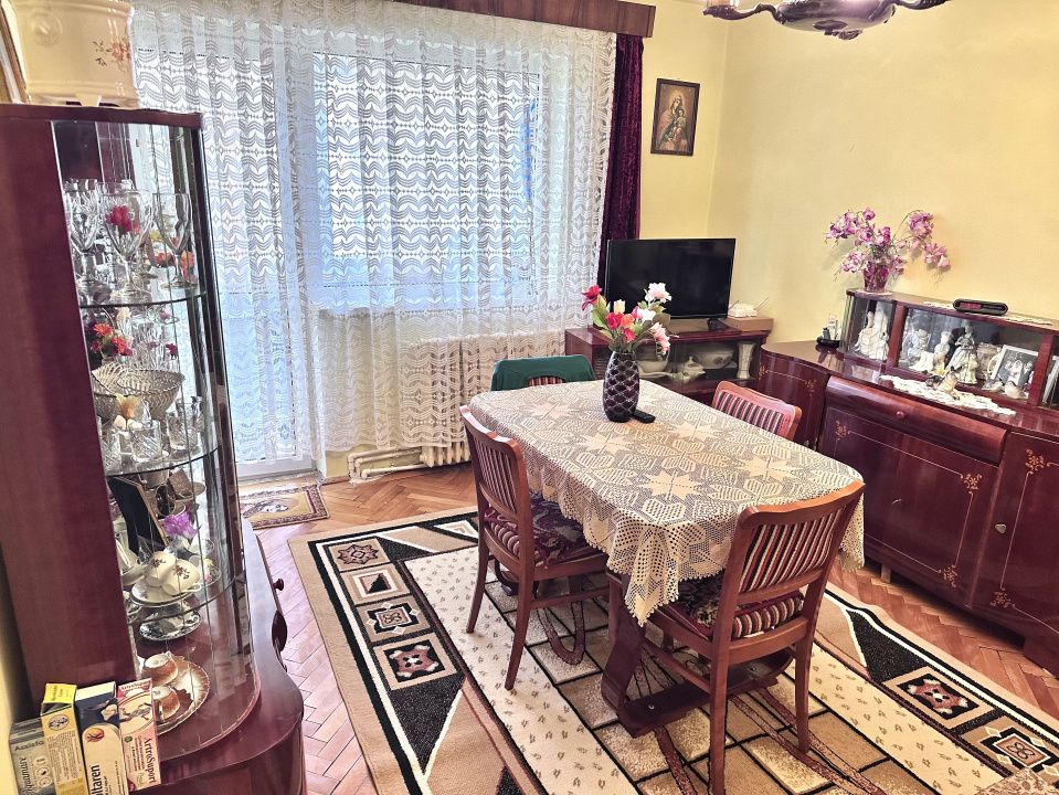 APARTAMENT 2 CAMERE I DE VANZARE I 56 MP I CETATE ZONA BULEVARD I – fotografia 10 din 19