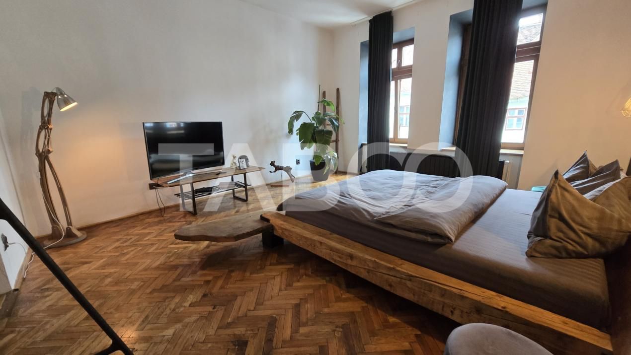 Doua garsoniere de vanzare pentru regim hotelier zona Orasului De jos – fotografia 8 din 12