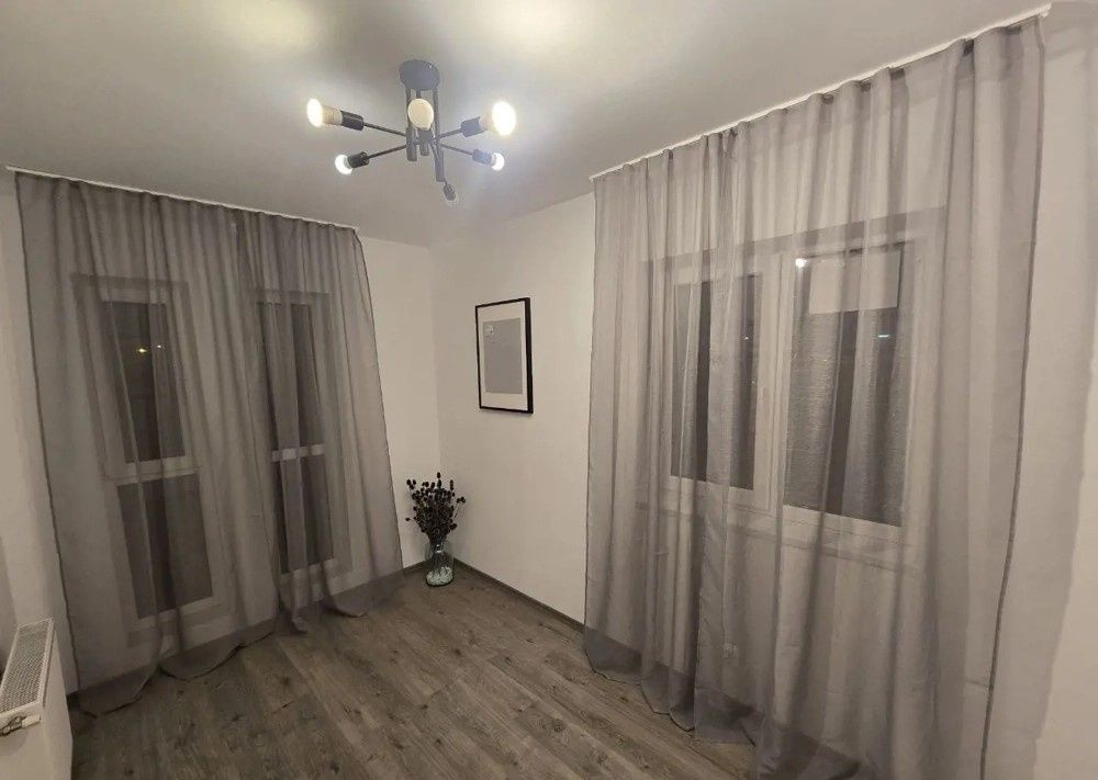 Spatiu birouri de inchiriat, 4 camere, curte proprie, BMW, Floresti! – fotografia 7 din 9