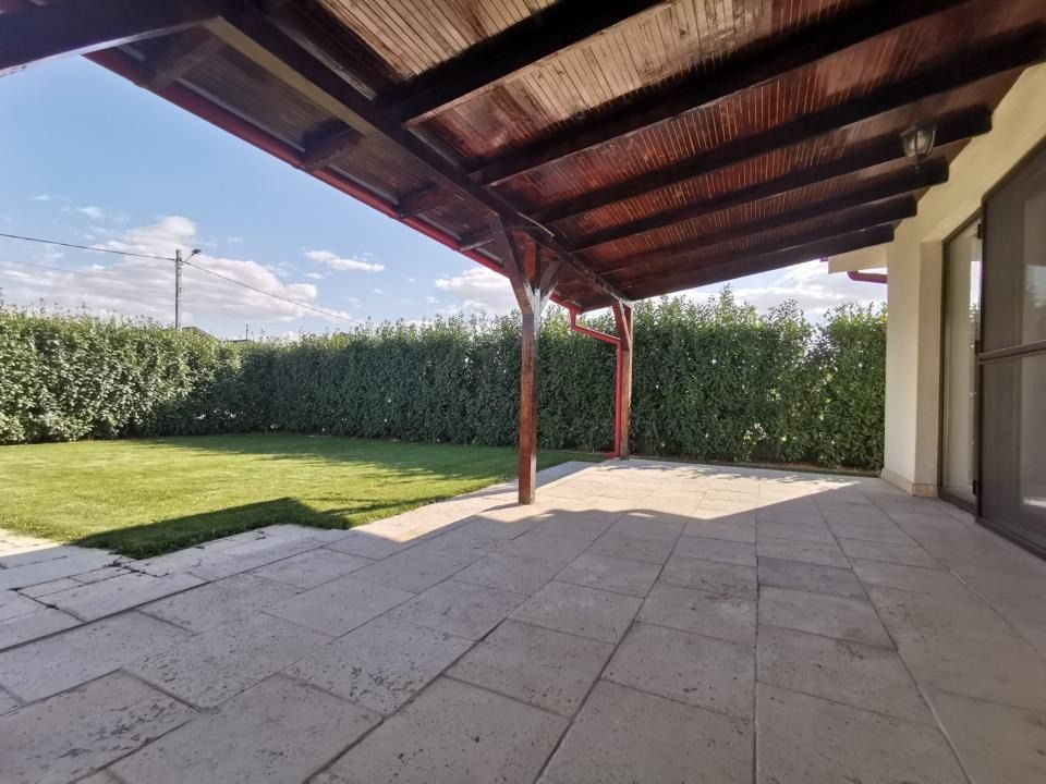 Casa de inchiriat cu 4 camere,curte, Santandrei, zona Mega Image, judetul Bihor – fotografia 11 din 13