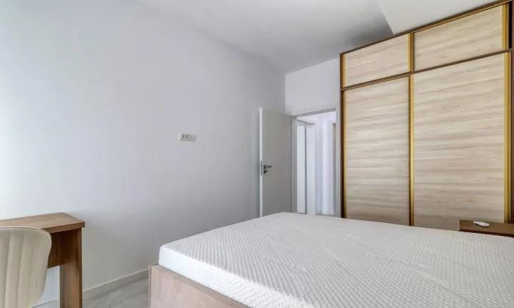 3 Camere de inchiriat | Decebal | Parcare | Centrala Proprie – fotografia 4 din 17