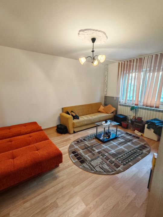 Apartament 3 Camere de vanzare zona |  Eden - Inel I | Etaj 1 | Centrală Proprie – fotografia 1 din 13