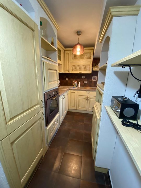 Apartament 2 camere Blv Unirii | 75mp| Renovat-Mobilat-Utilat | Vedere Bulevard – fotografia 5 din 16