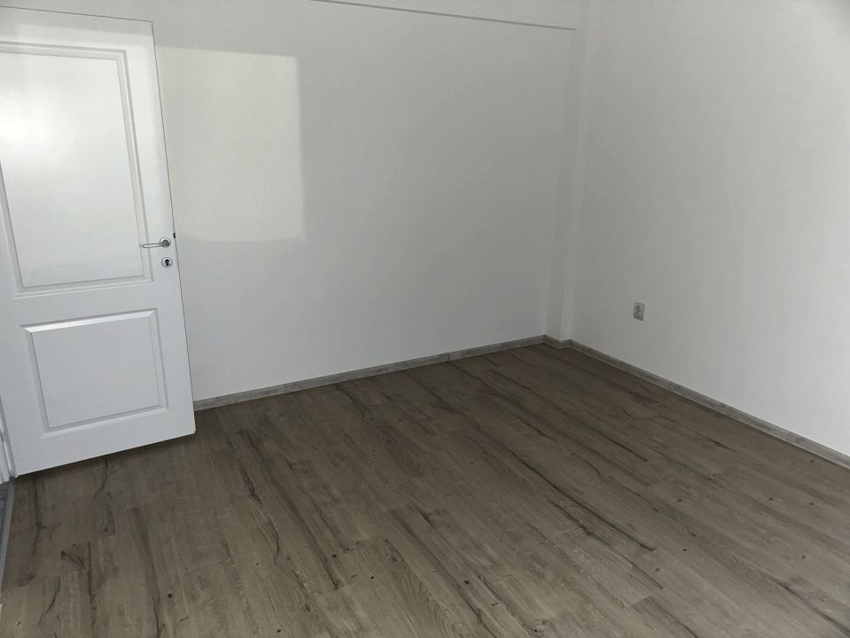 Apartament 2 camere 49 mp Bloc NOU Finisat Modern Balcon 2 locuri parcare Sebes – fotografia 3 din 20