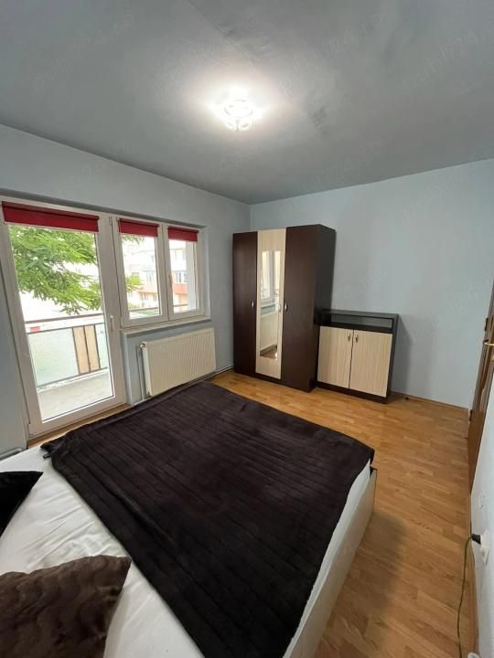 Apartament cu 4 camere, 81 mp, 2 băi și 2 balcoane | Câmpia Turzii – fotografia 4 din 9