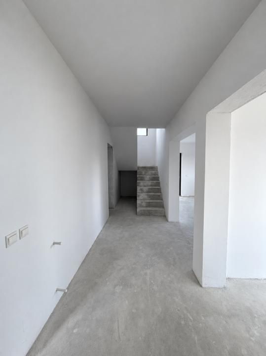Vila individuala cu 4 camere si teren de 400 mp – Domnesti, zona Teghes – fotografia 18 din 28