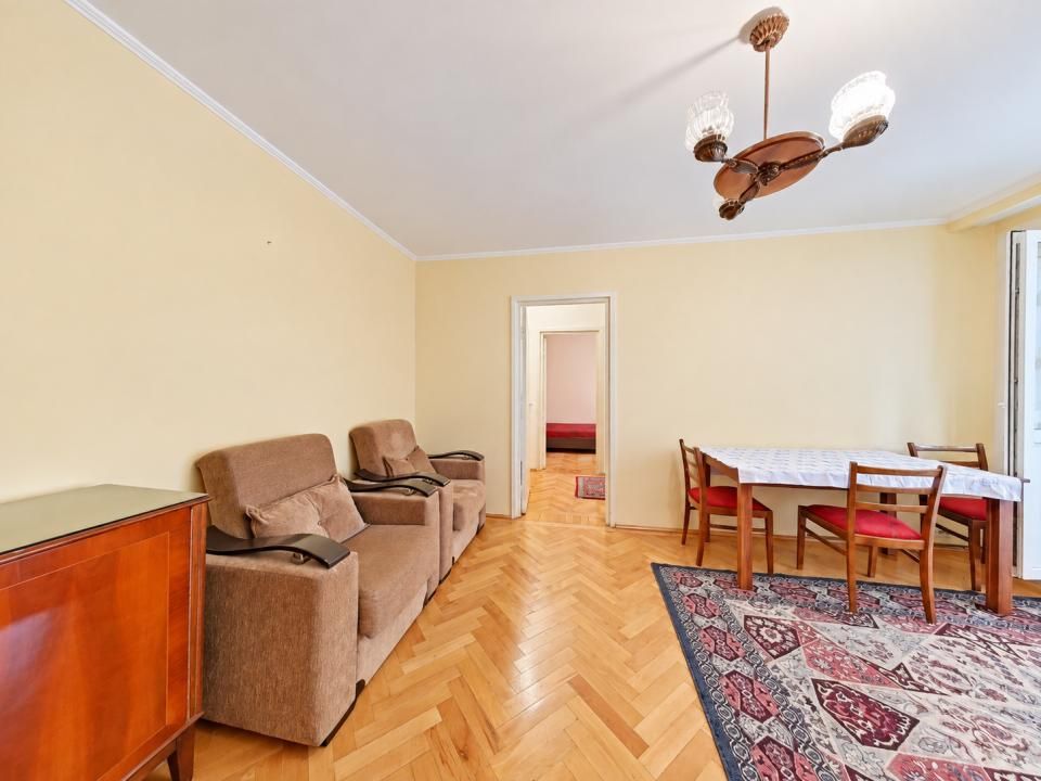 Închiriere apartament cu 2 camere, mobilat si utilat, strada Zizinului – fotografia 1 din 10