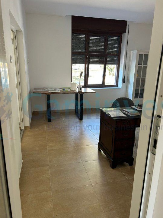 Spatiu comercial de inchiriat zona Spital, Oradea, Bihor – fotografia 3 din 6