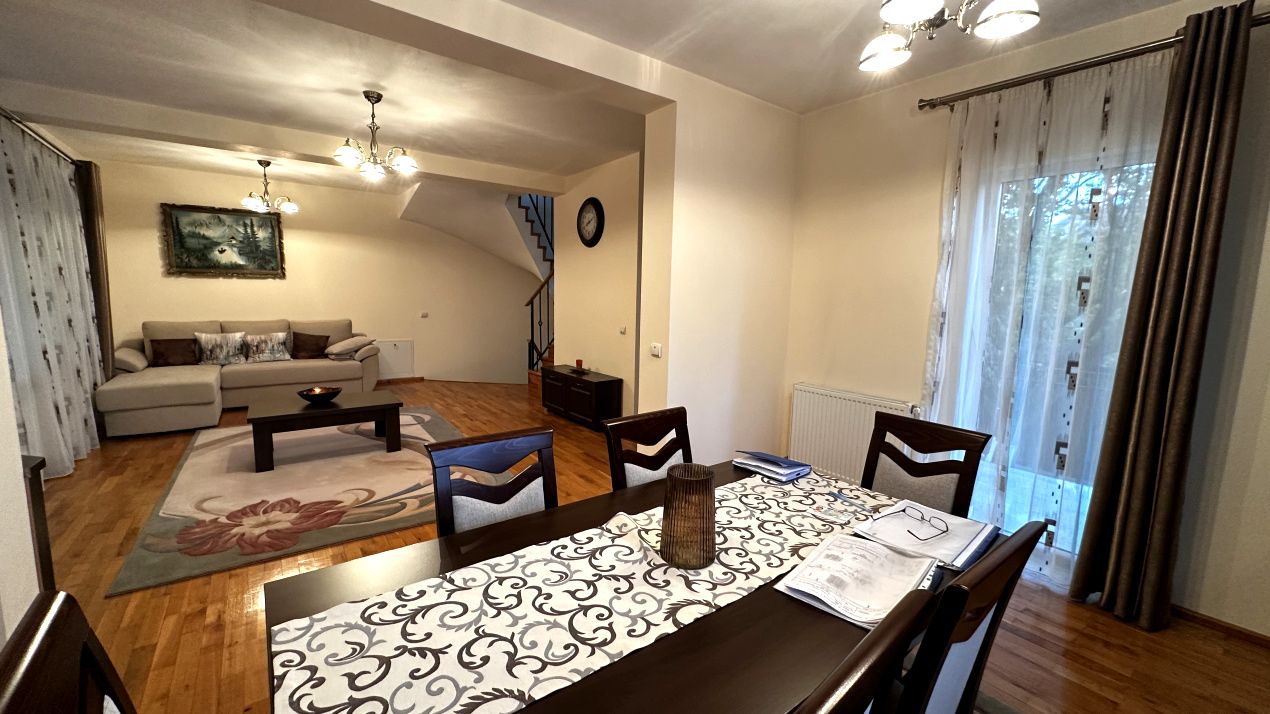 Casă Superba | CETATE Izvorului | 326 mp Teren | Curte | Terasă | Grădină – fotografia 9 din 51