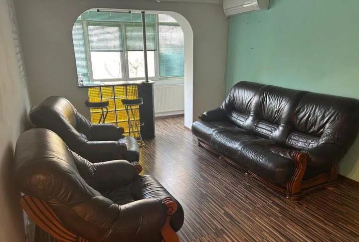 4 Camere de inchiriat | Drumul Taberei | Metrou | Centrala Proprie – fotografia 2 din 9