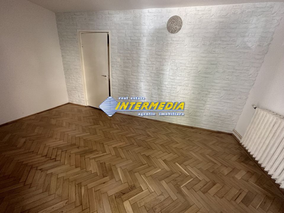 Spatiu Comercial Birou 51 mp Alba Iulia zona Cetate – fotografia 9 din 12