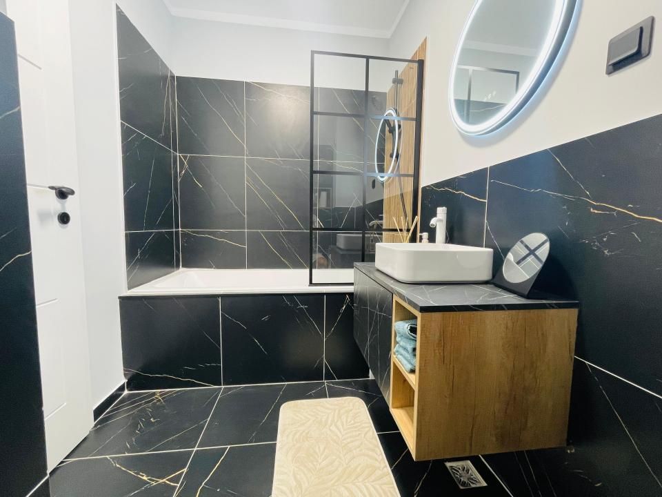 Apartament 2 Camere, LUX, 45 mp, lift, garaj, panoramic, zona Eroilor! – fotografia 8 din 8