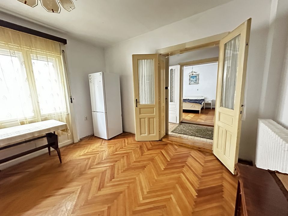 Casa 4 Camere pe Parter 441 mp Teren Alba Iulia Ultracentral CENTRU Turistic – fotografia 15 din 49